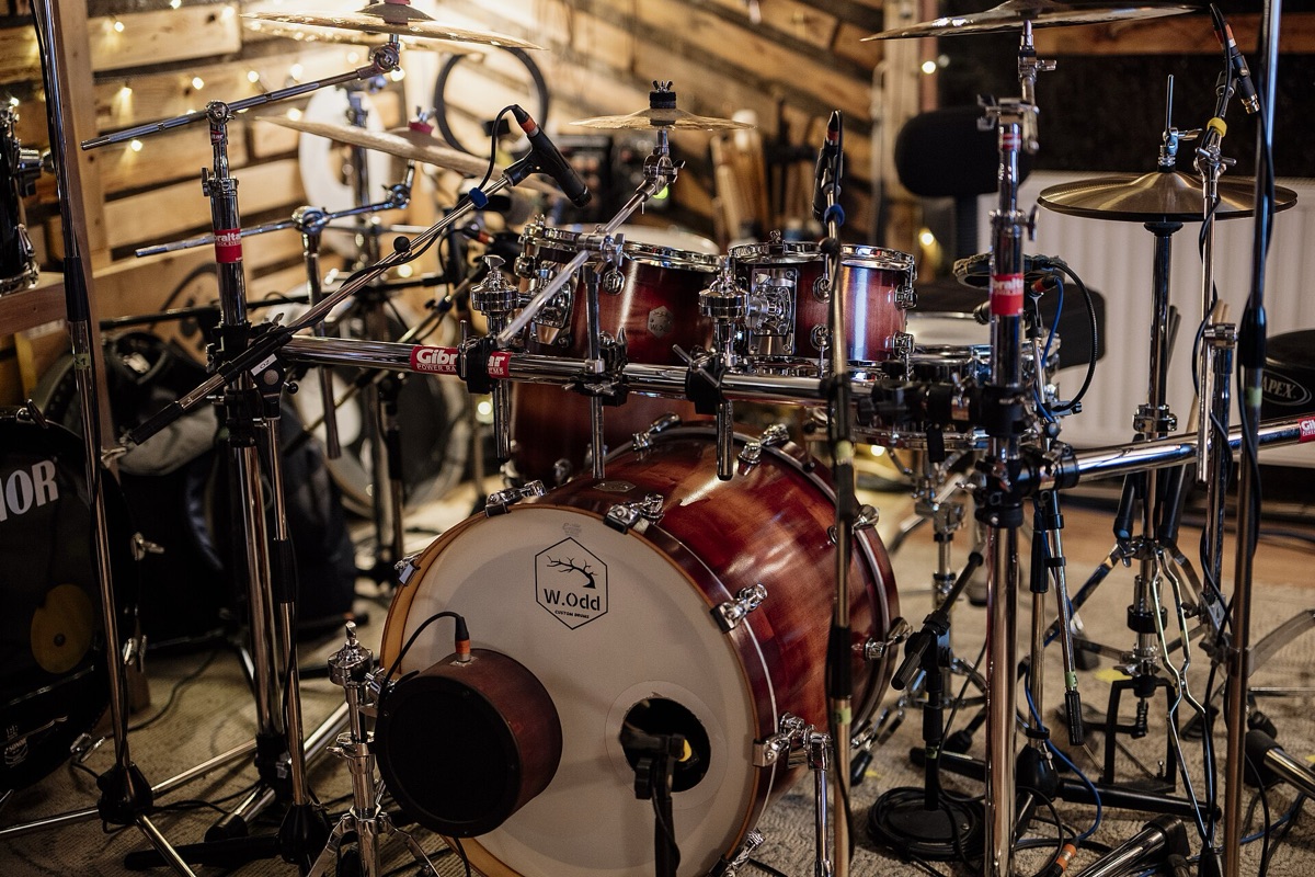 Professional condenser microphone in a high-end recording studio