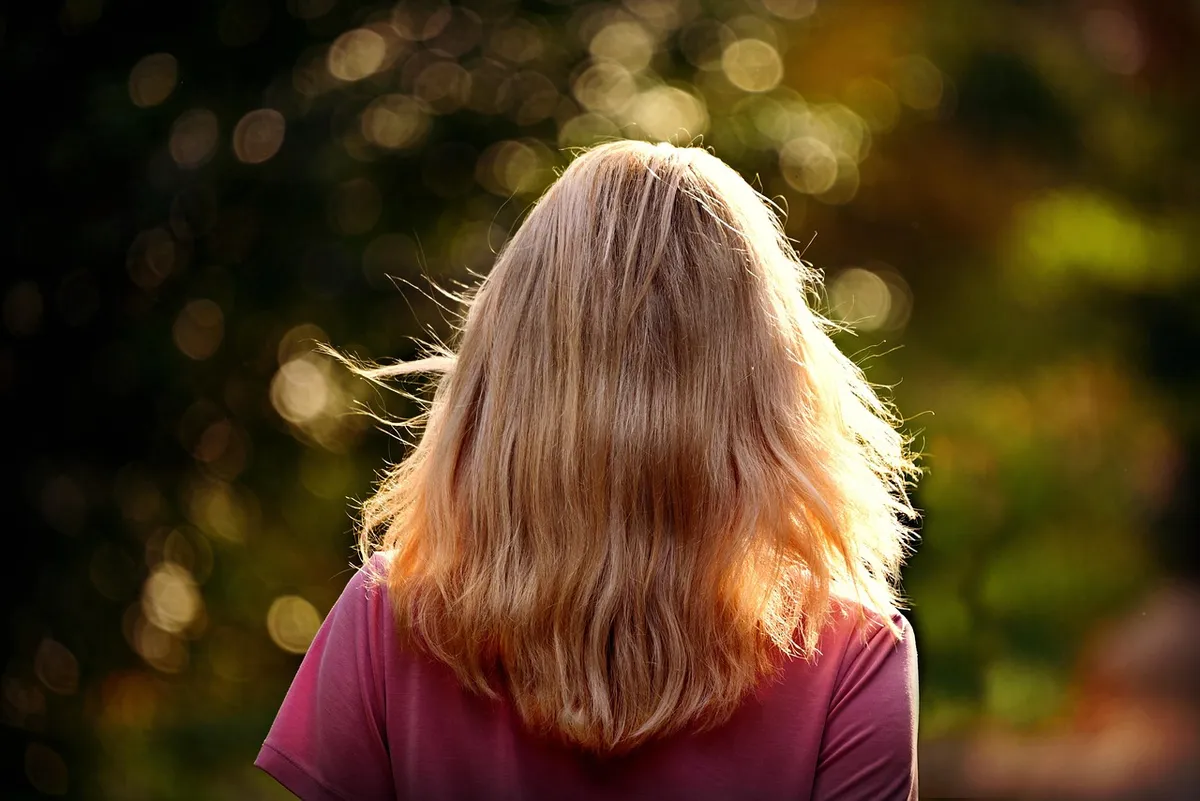 blonde hair, woman, female, attractive, beautiful, sunlight, back light, highlight, caucasian, outdoors, bokeh