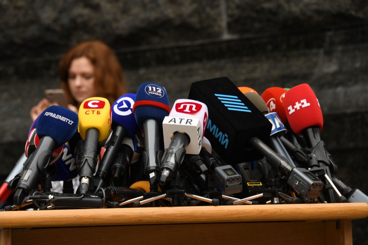 K-artist press conference with journalists